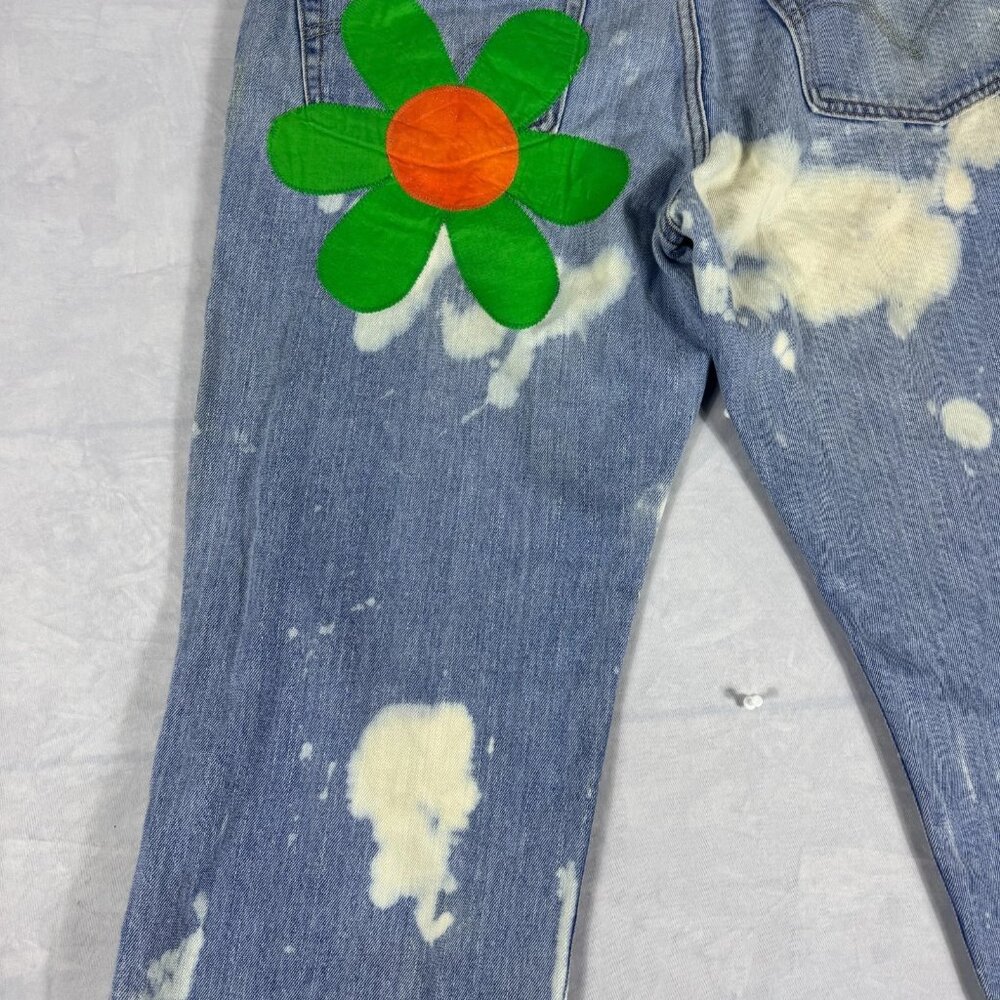 Levi Staruss Co. 505 Womens Flared Jeans Blue Relaxed Fit Patches Size 38x30 - Picture 7 of 16